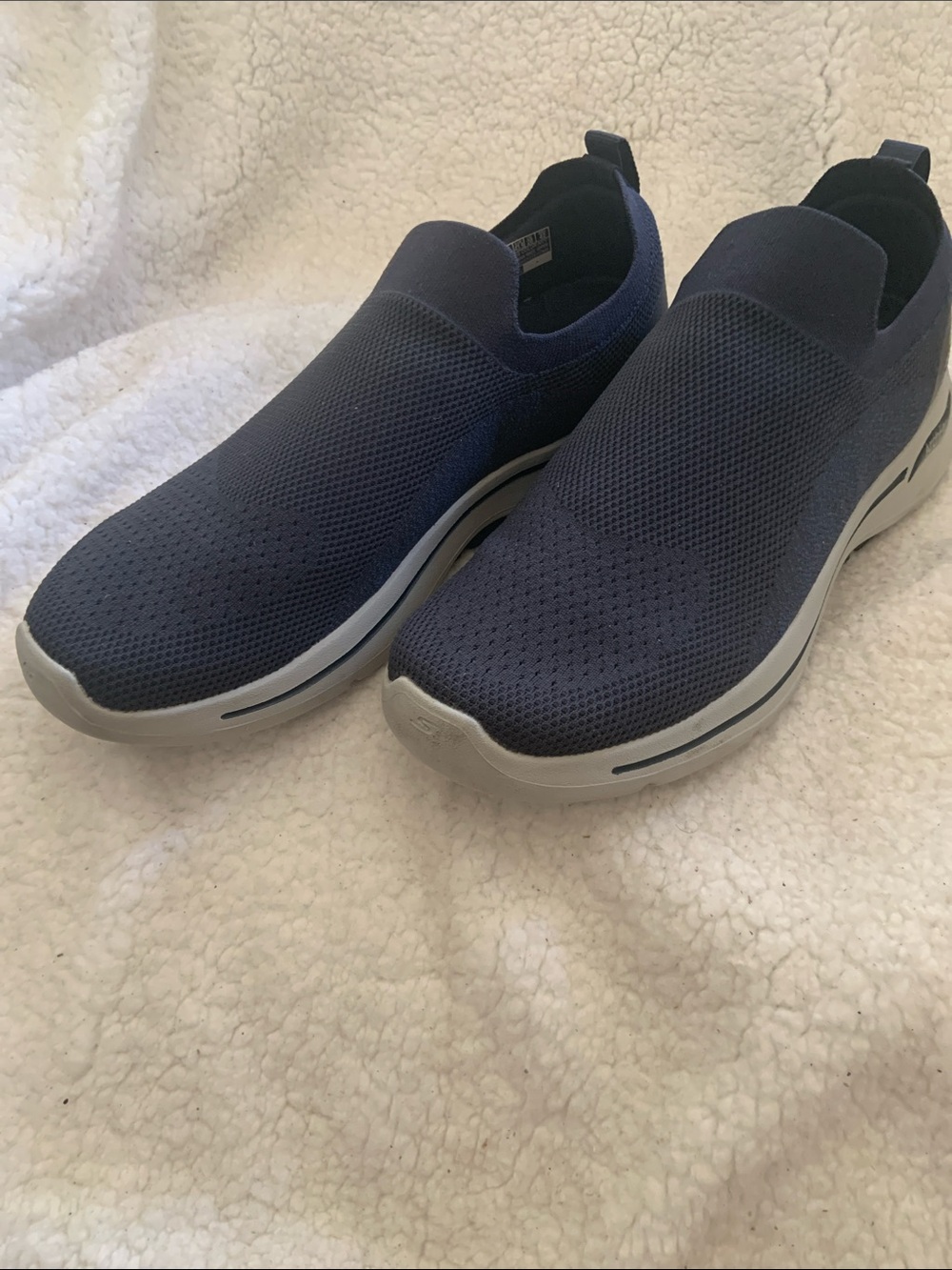 Skechers Men's Slip-On Knit Sneakers in Navy and Gray